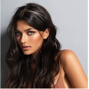 NWT! The Hair Edit Carved Chaplet Embossed Metallic Headband